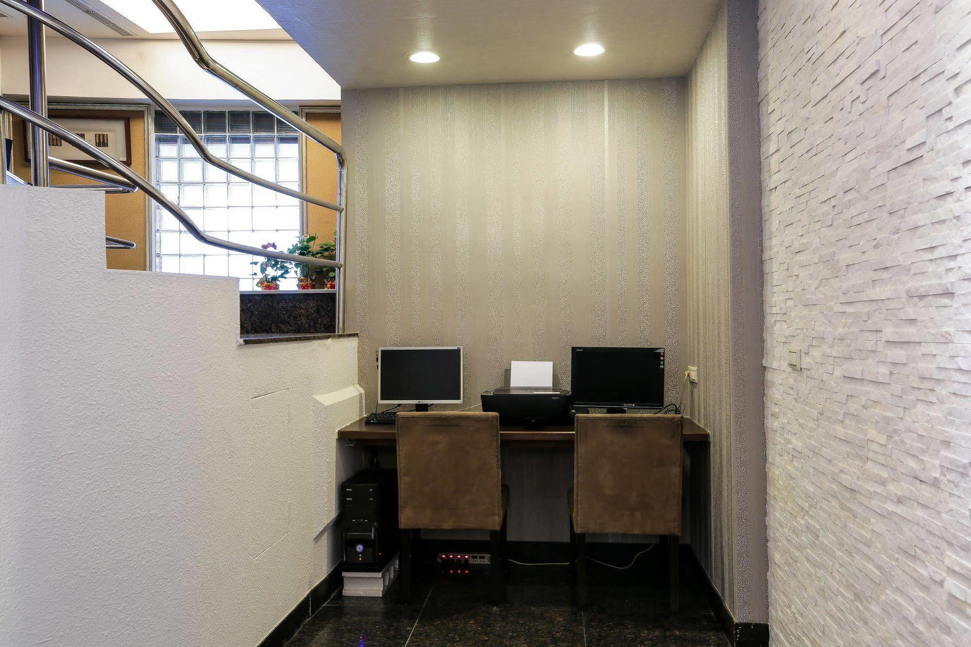Luckynews Classic Hotel Taoyuan Zewnętrze zdjęcie